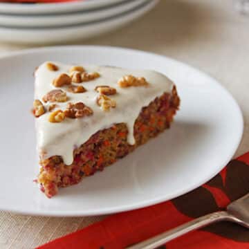 vegan cranberry-carrot cake