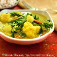 Coconut cauliflower curry recipe