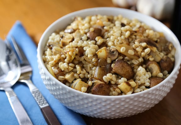 Barley with mushrooms and onions