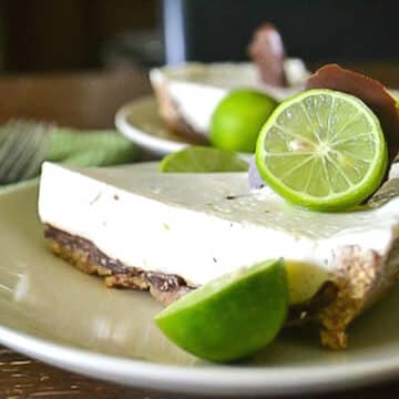 Chocolate-coated vegan key lime pie recipe