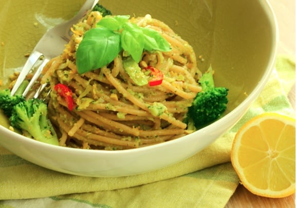 Whole Wheat Pasta with Broccoli Pesto