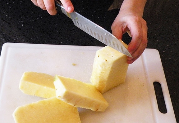 How to cut fresh pineapple