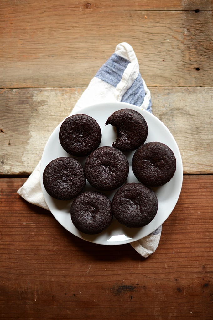 Vegan-Brownie-Recipe-minimalist-baker