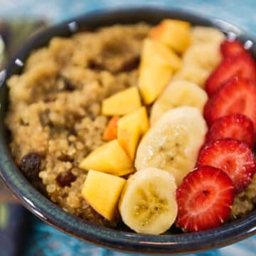 Quinoa-Maca breakfast bowls