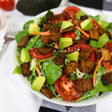 vegan BLT salad