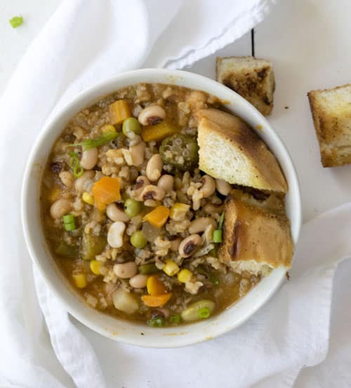 Black Eyed Pea and Wild Rice Soup