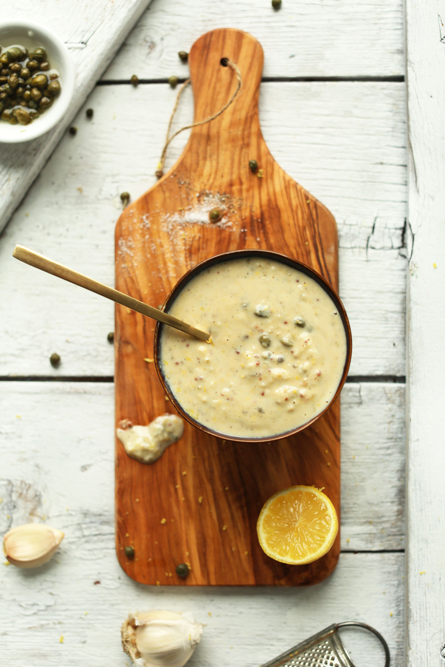 5 minute vegan caesar dressing