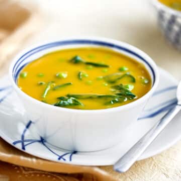 Nearly instant vegan butternut squash soup