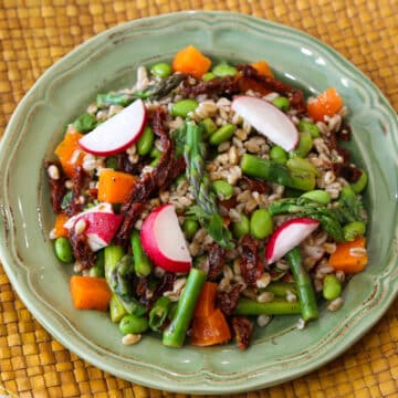 Farro asparagus salad