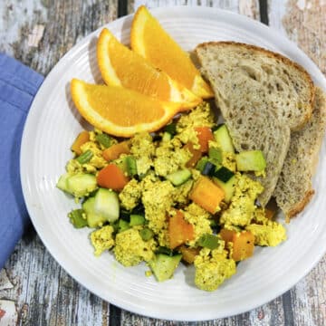 Scrambled tofu zucchini pepper