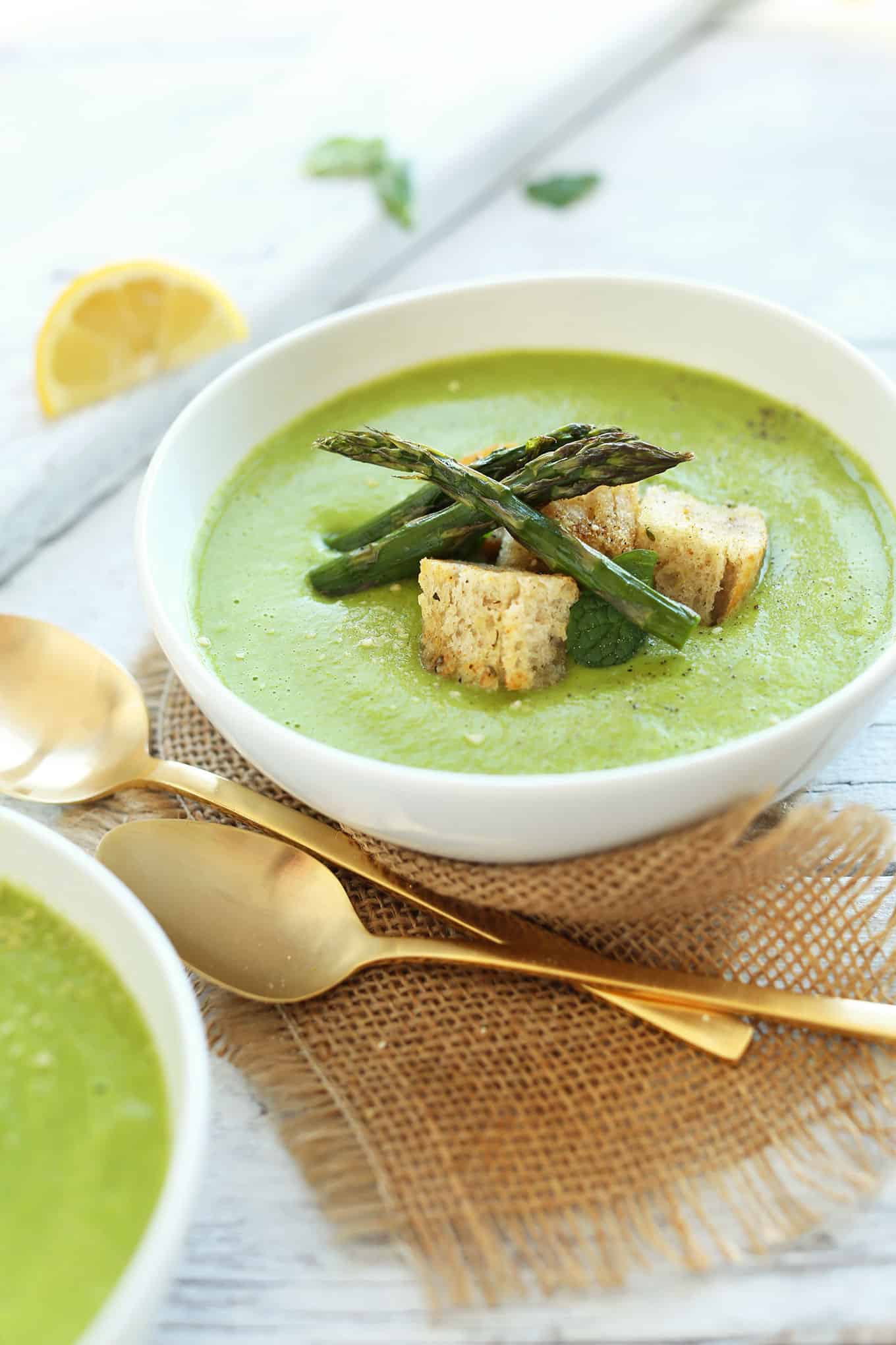 creamy asparagus and pea soup