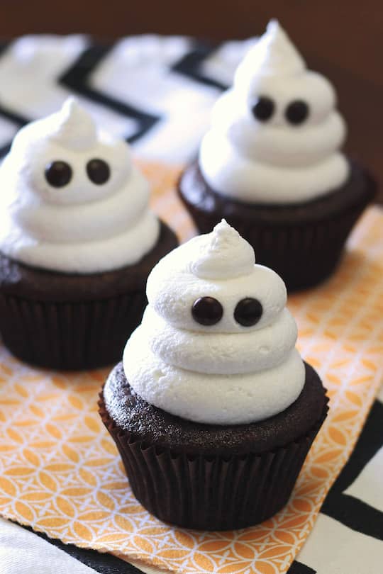 ghost-cupcakes from Sarah Bakes Gluten Free