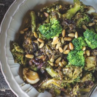 Broccoli Strascinati recipe