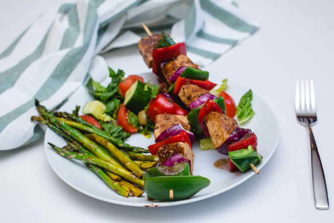 Slouvlaki Tofu Skewers Vegan recipes by VegKitchen