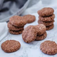 Vegan No-Bake Chocolate Cookies