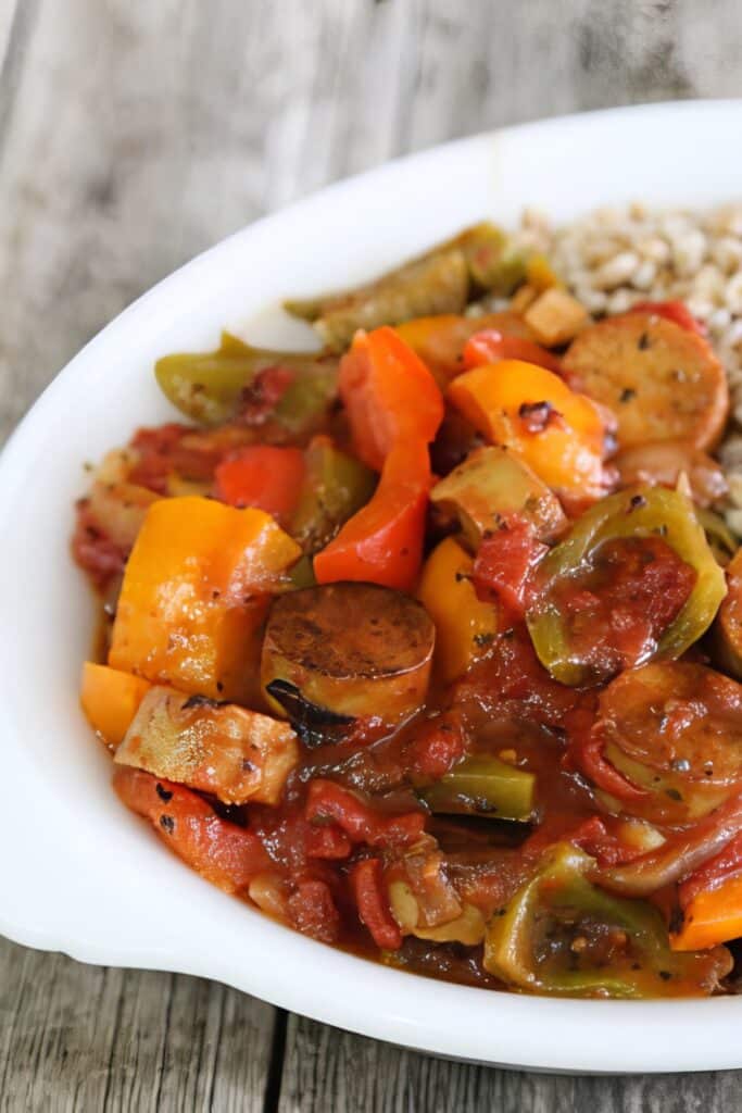 vegan pepprs and sausage