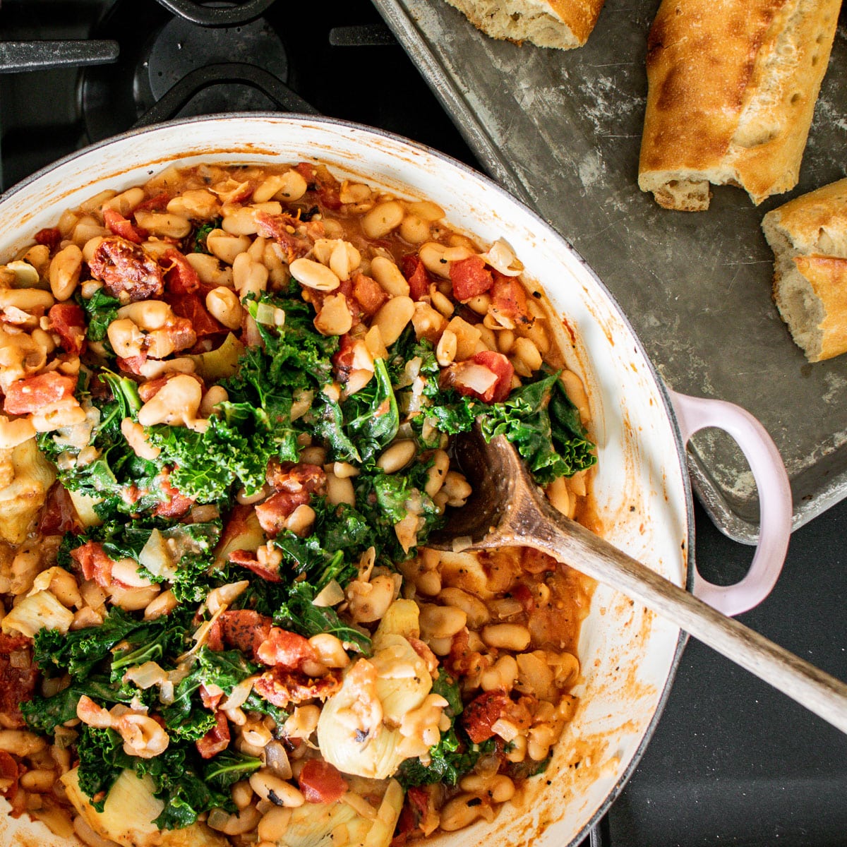One Pan White Beans And Kale Skillet Vegan Recipes By Vegkitchen