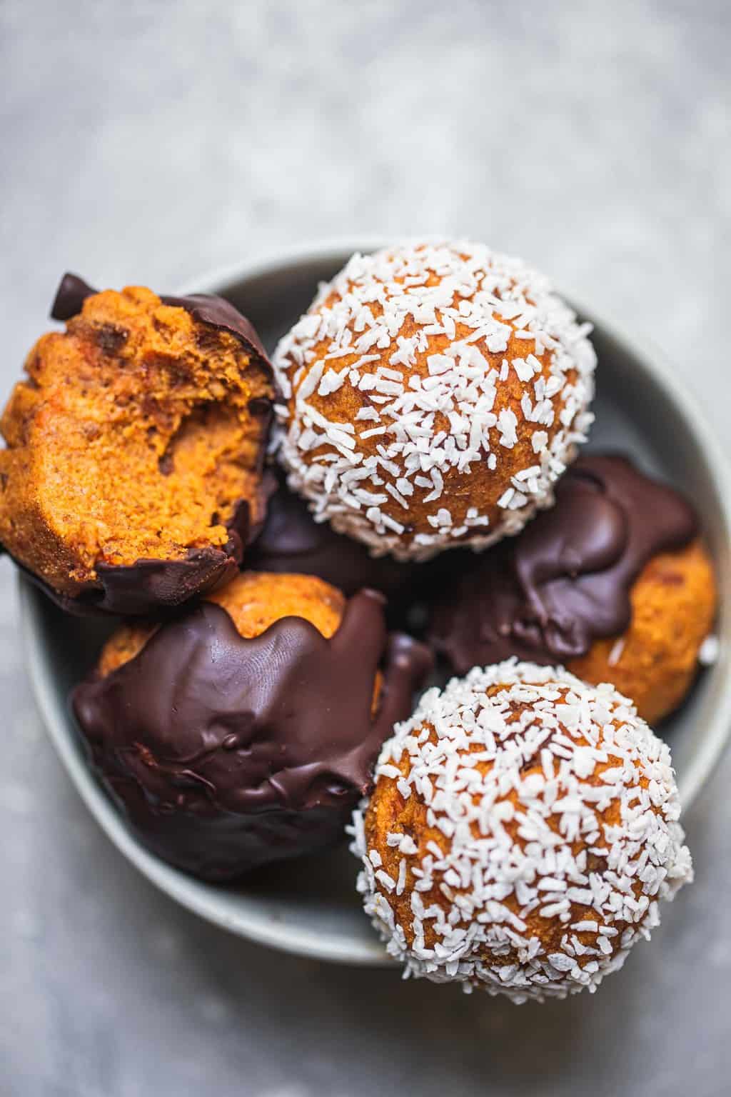 vegan carrot cake bliss balls