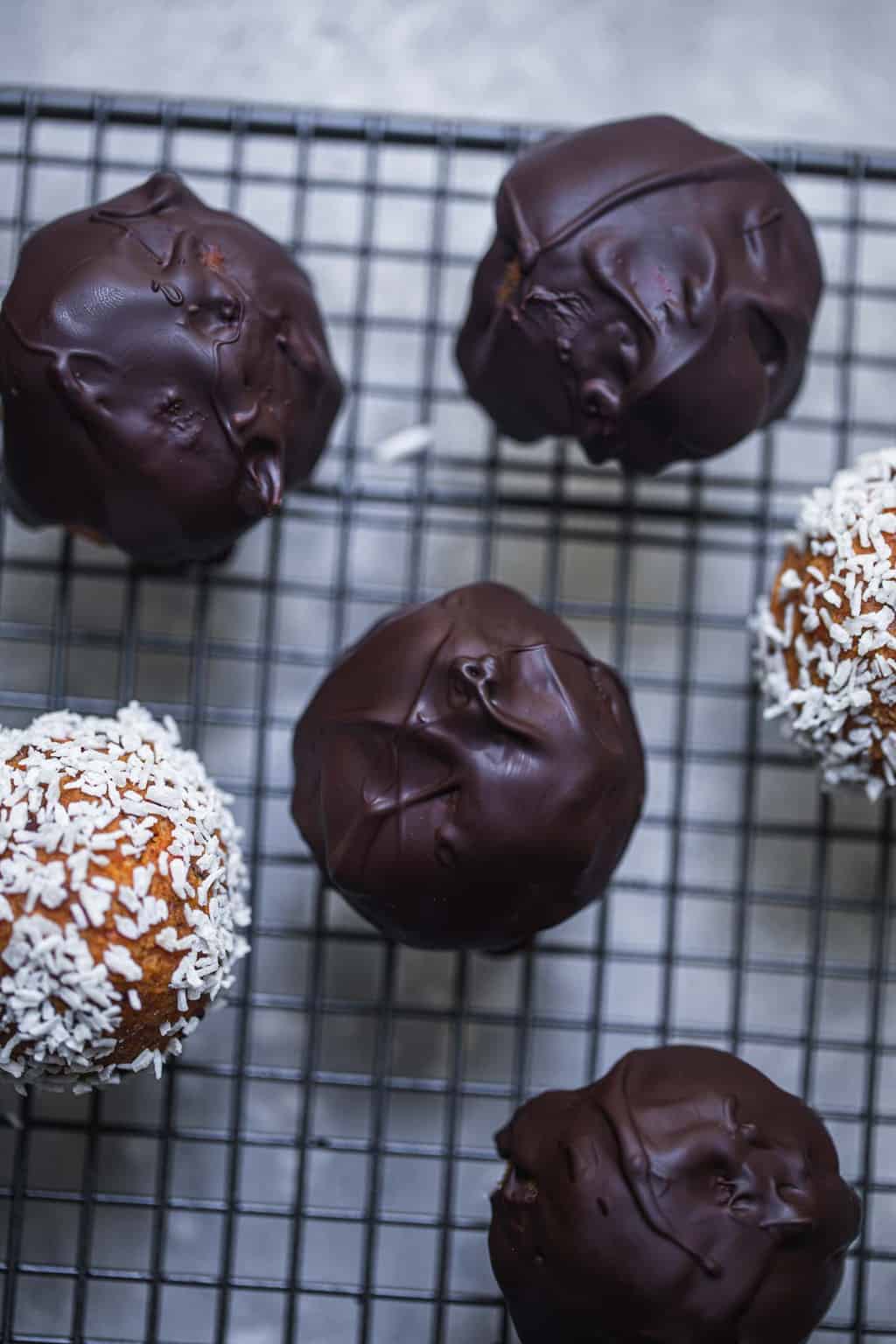 vegan carrot cake bliss balls