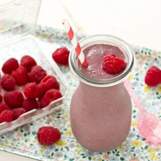 https://ohmyveggies.com/raspberry-banana-chia-smoothie/