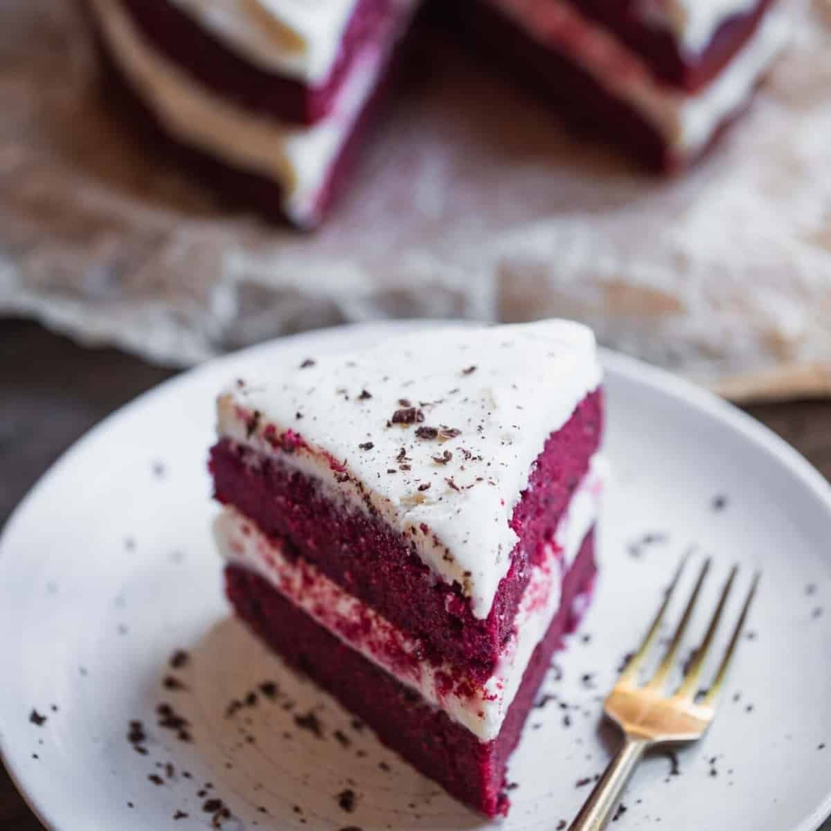 25+ Vegan Valentine’s Day Desserts