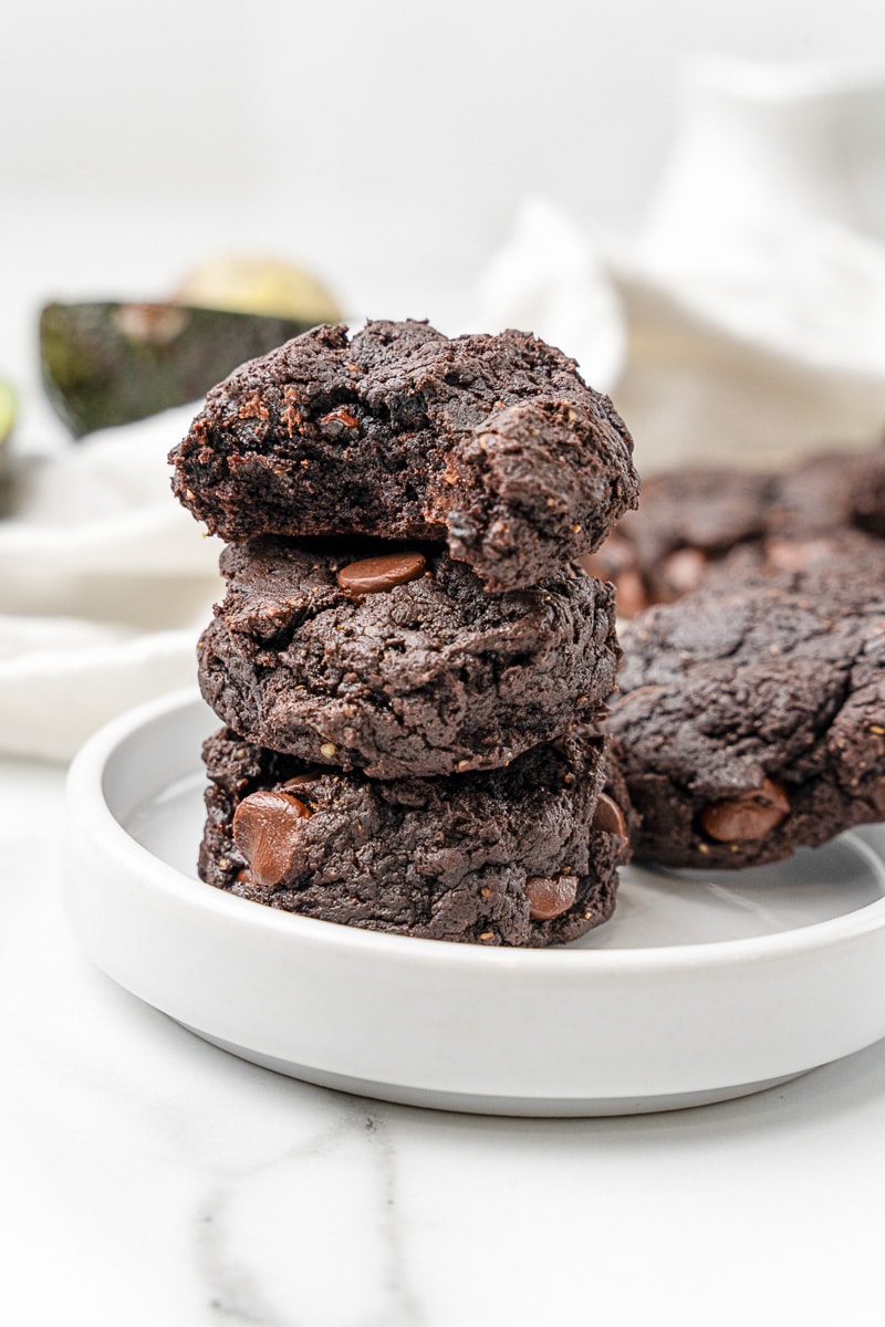 vegan chocolate avocado cookies