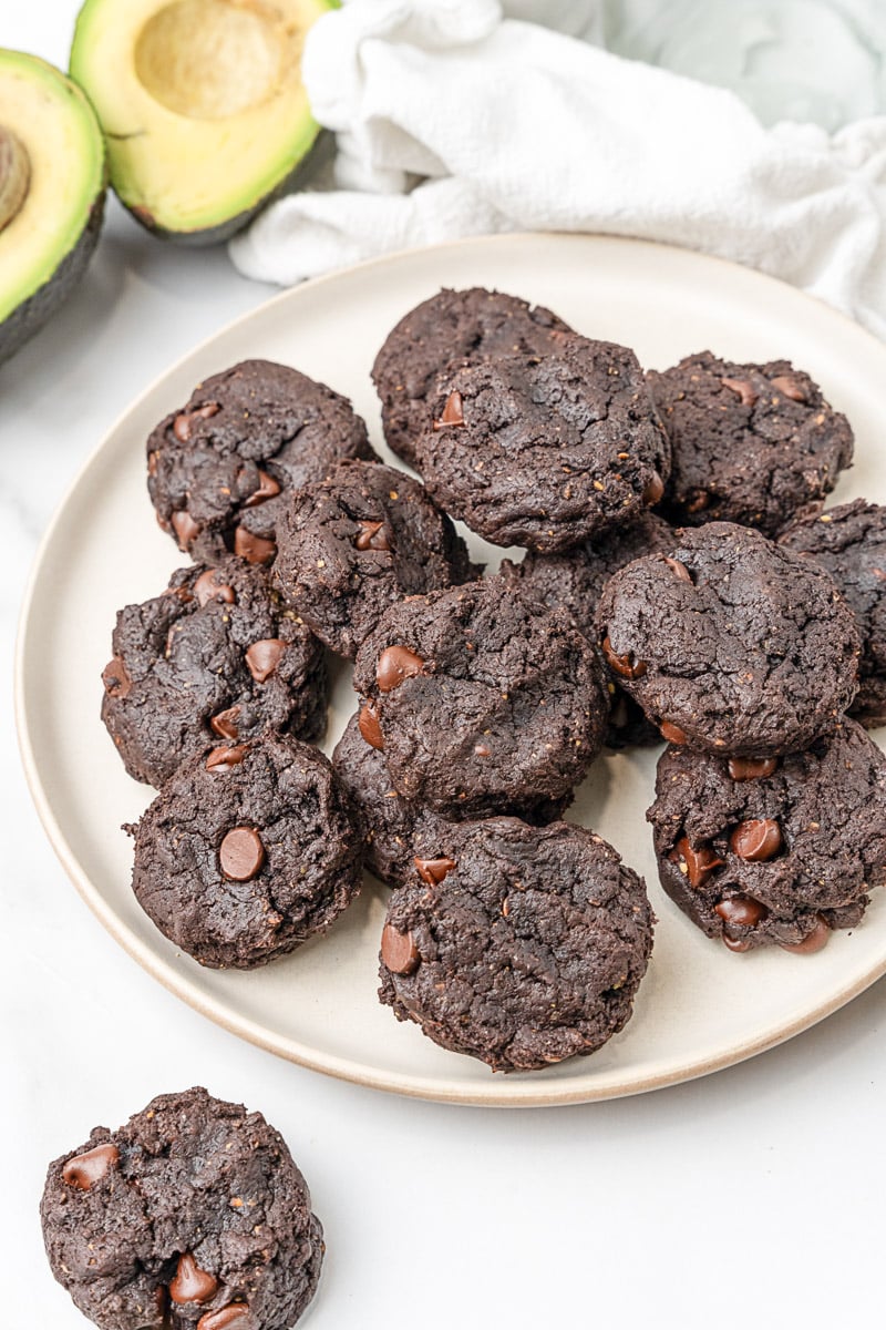 vegan chocolate avocado cookies