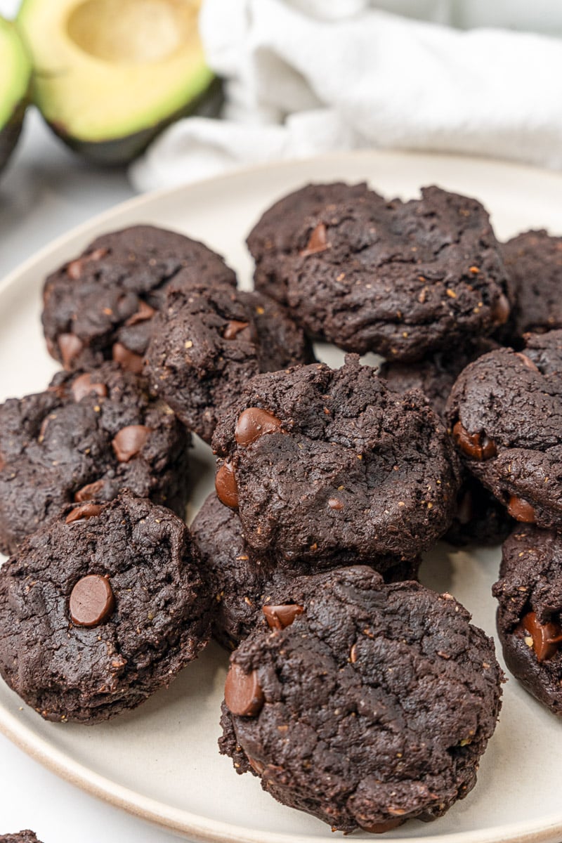 vegan chocolate avocado cookies