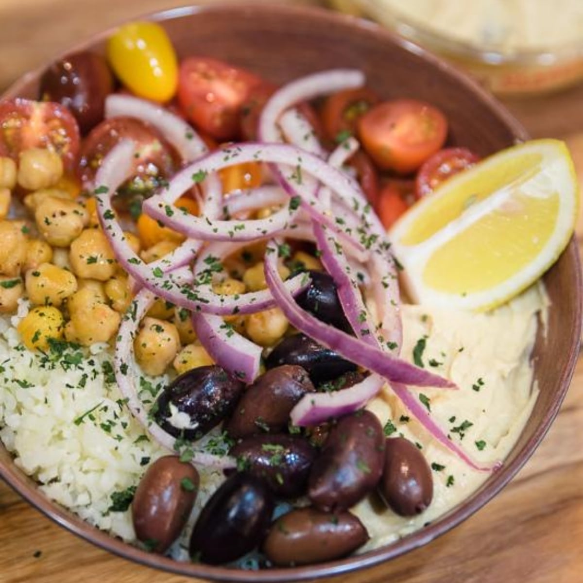 Quick & Easy Hummus Bowl