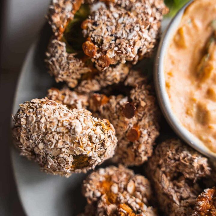 Image for Vegan Broccoli Wings With Cheesy Sauce