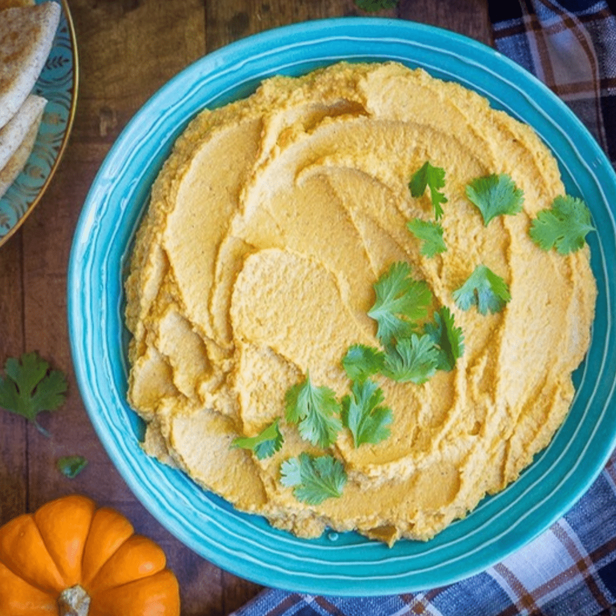 10-Minute Pumpkin Hummus